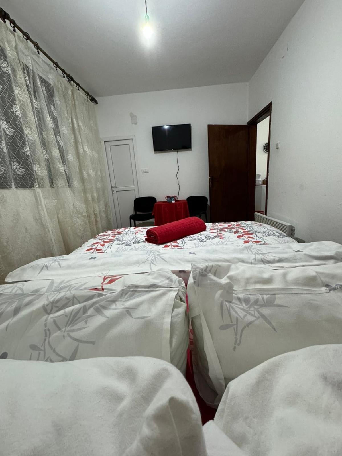 Airport Home Radinovic Podgorica Zewnętrze zdjęcie