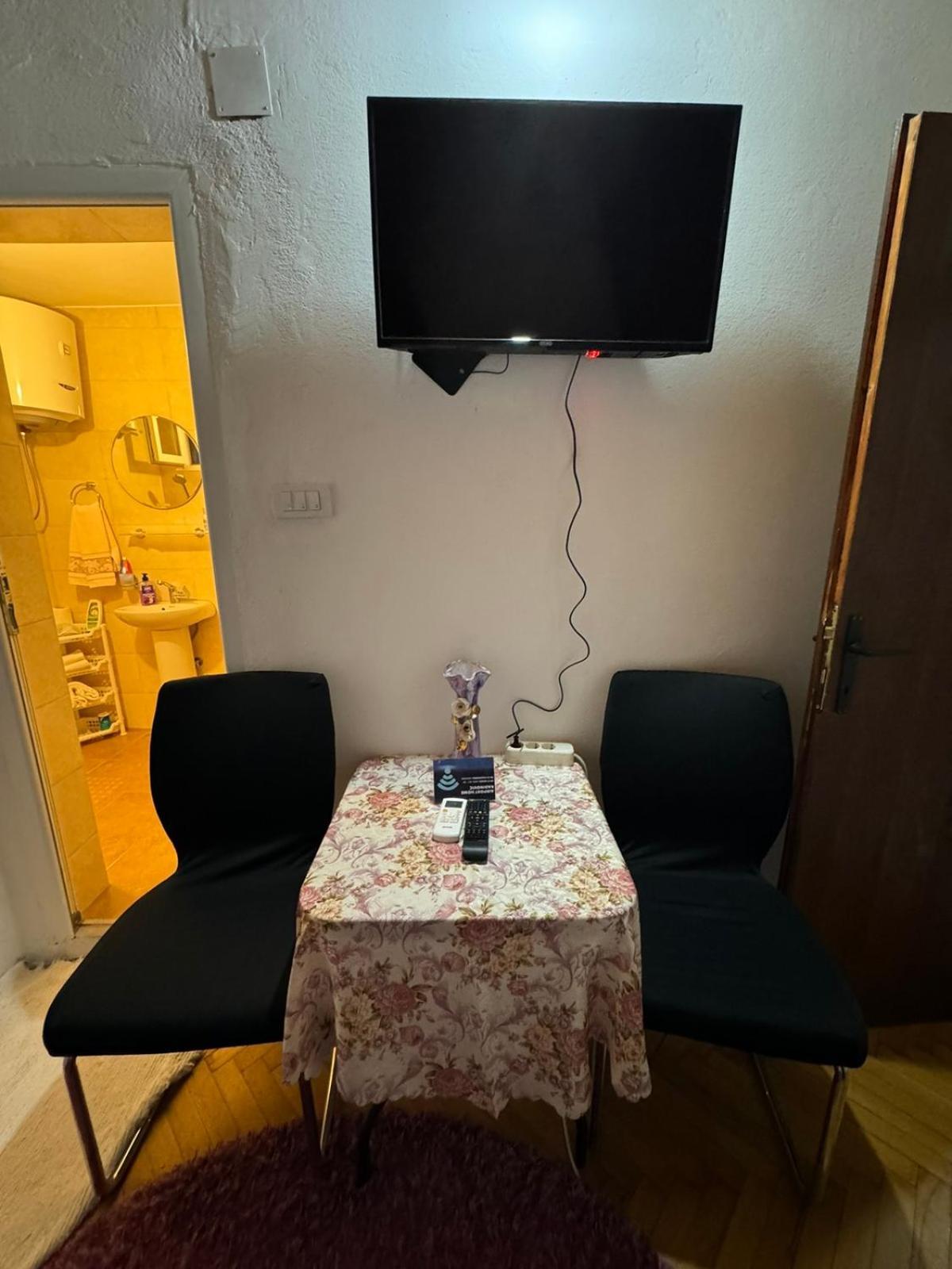 Airport Home Radinovic Podgorica Zewnętrze zdjęcie