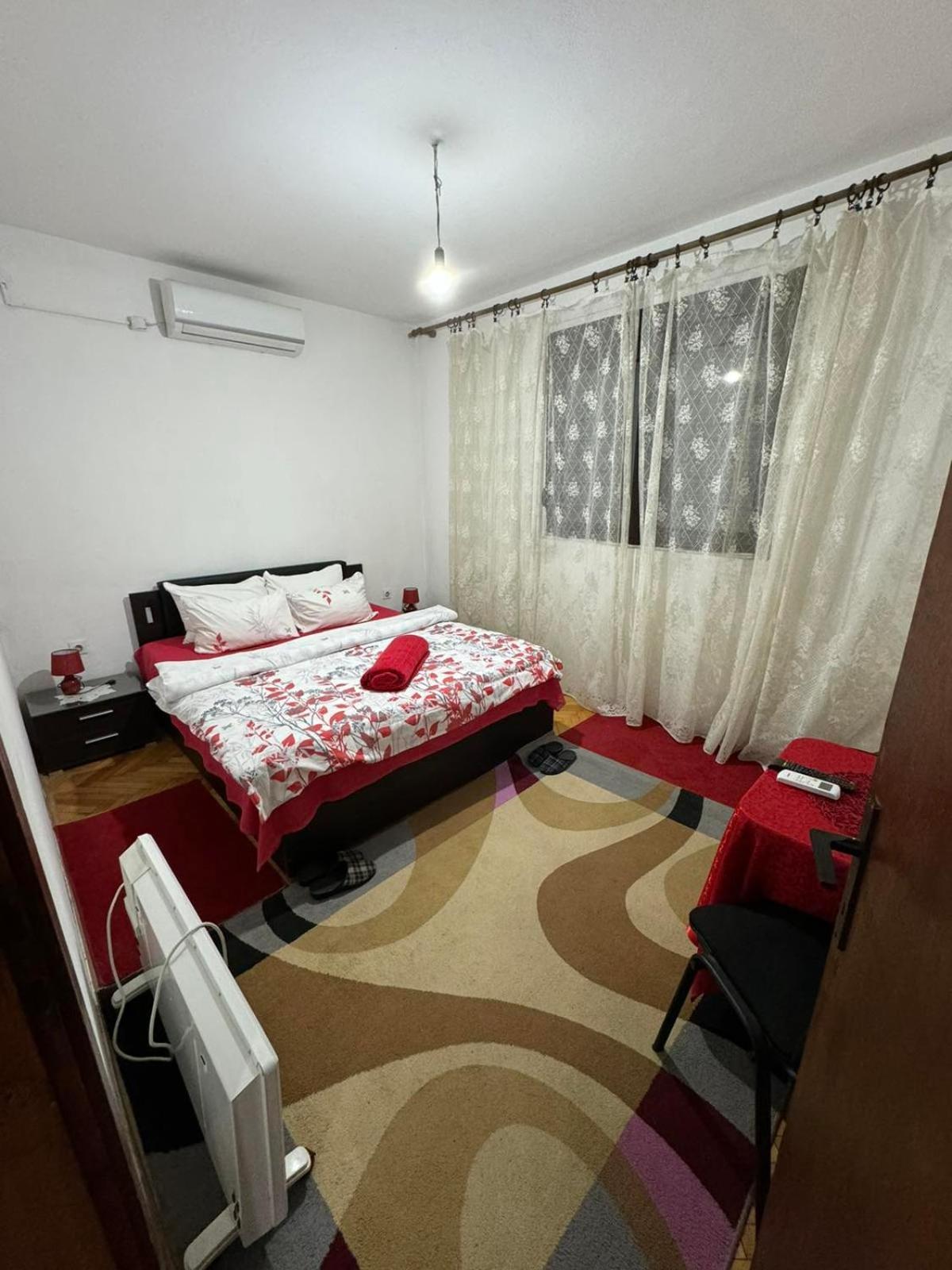 Airport Home Radinovic Podgorica Zewnętrze zdjęcie